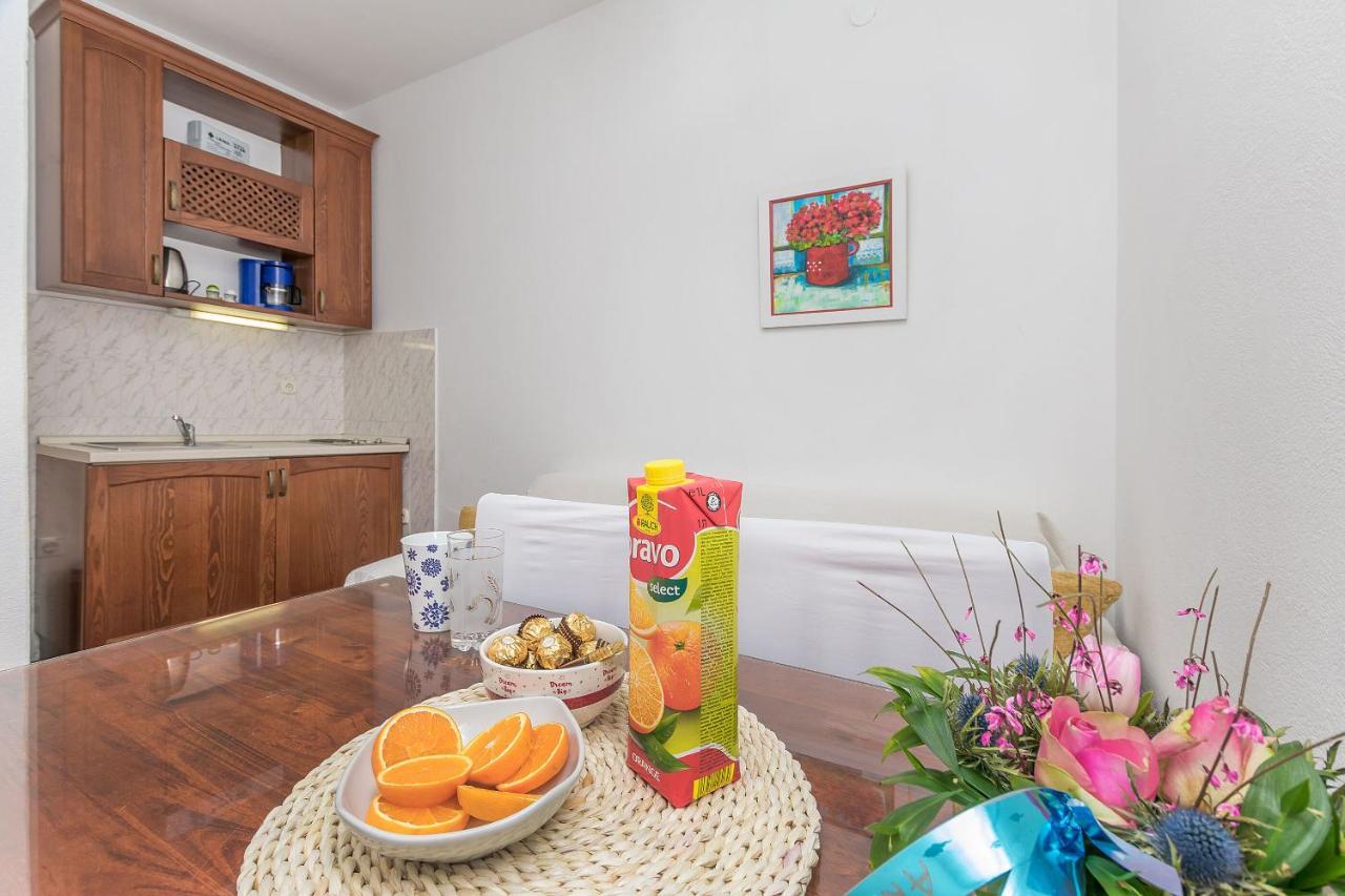 Apartments Clarus Mare Duće Екстериор снимка