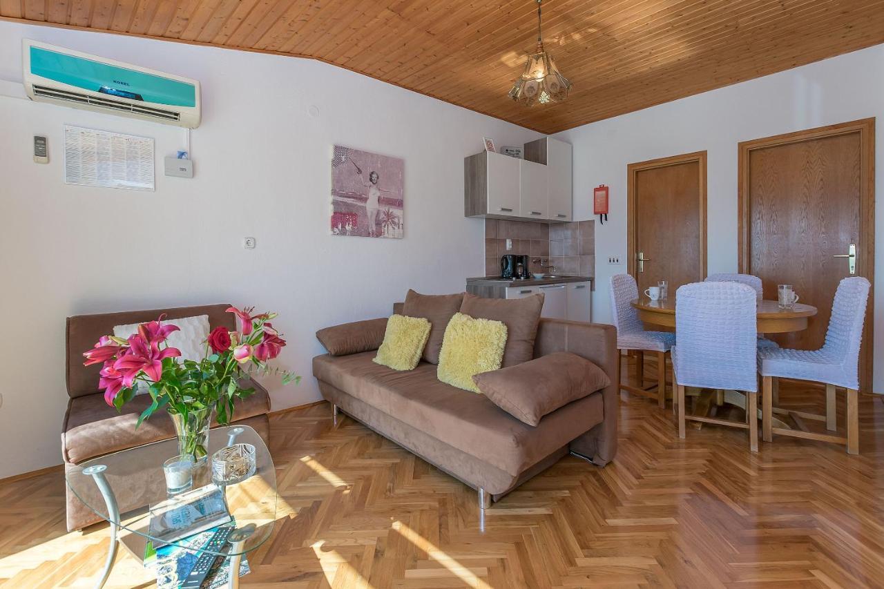 Apartments Clarus Mare Duće Екстериор снимка